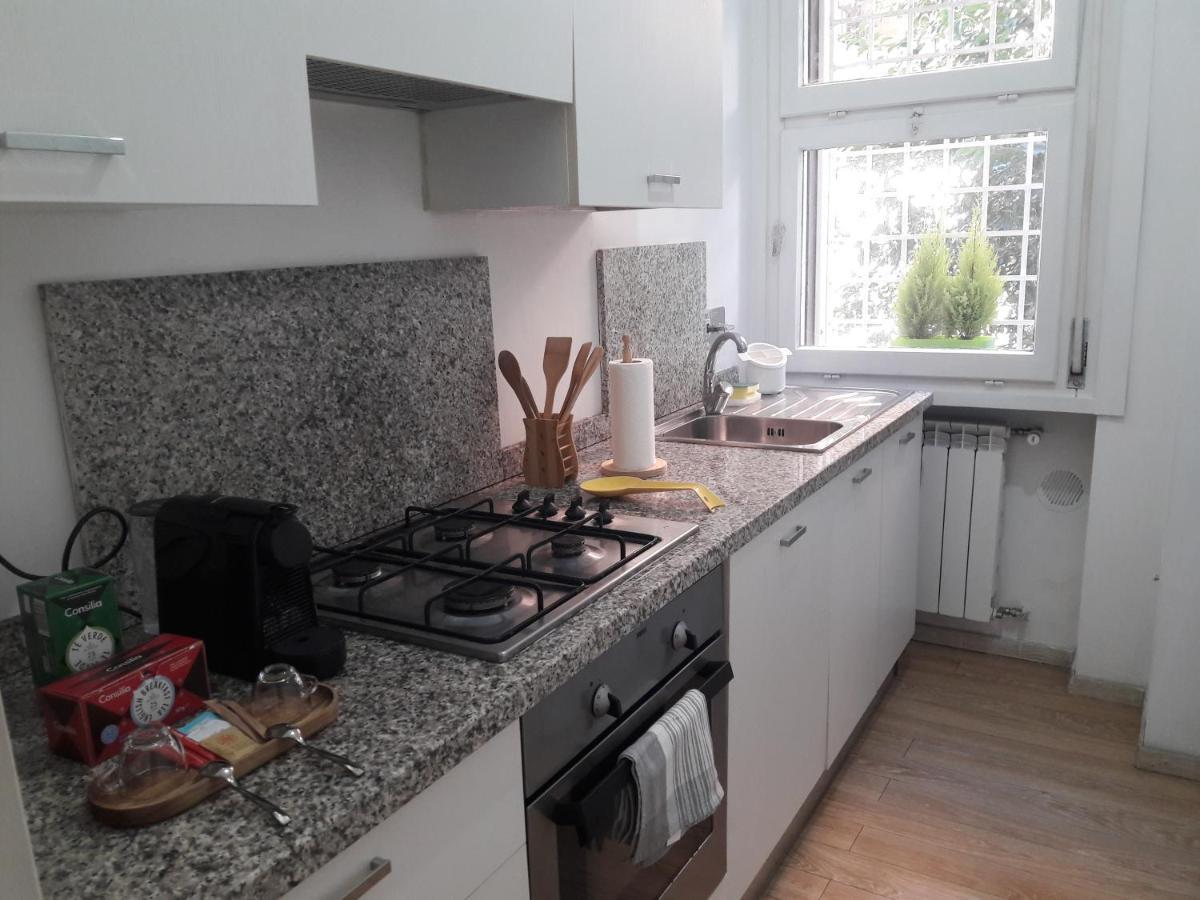 Rizzola Casa E Appartamento Per Vacanze Рим Екстериор снимка